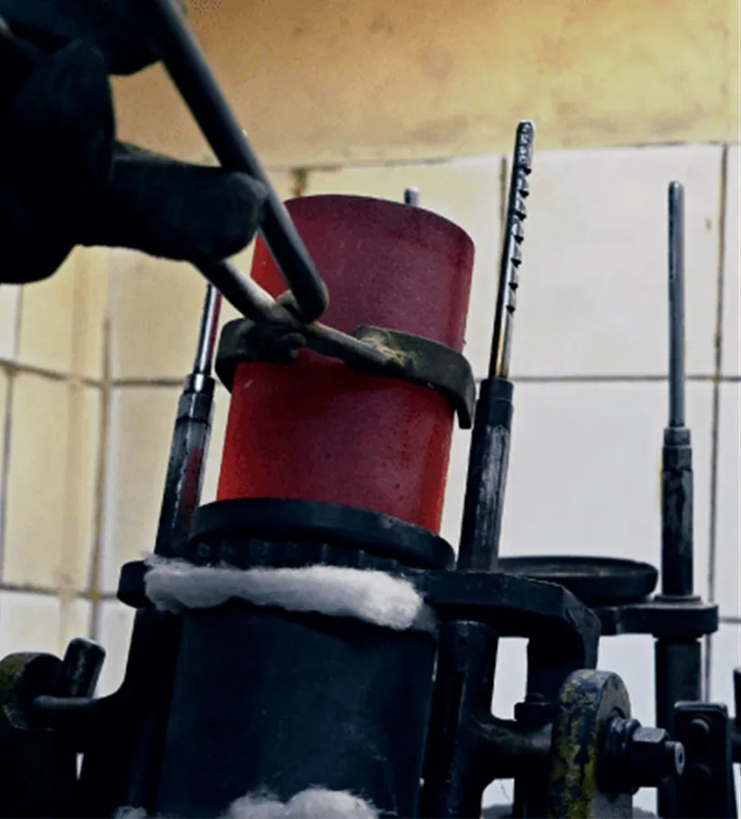 A casting flask in the casting machine